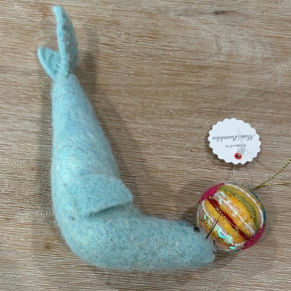 NWT Anthropologie Miss Bumbles Circus Fun Seal Ornament Rare Out of Stock - Picture 5 of 8